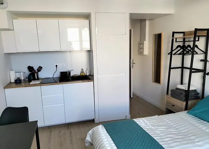 Mutum - Studios 2 Personnes Ou Duplex 5 Personnes , Idealement Places A 100M De La Plage