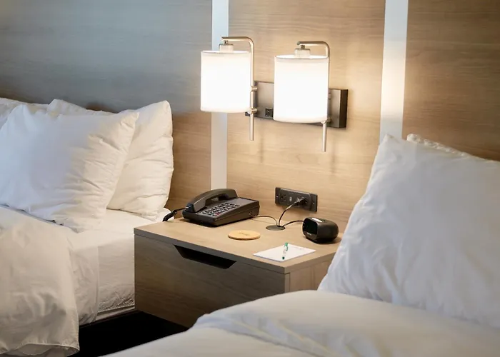 Brady Hotel