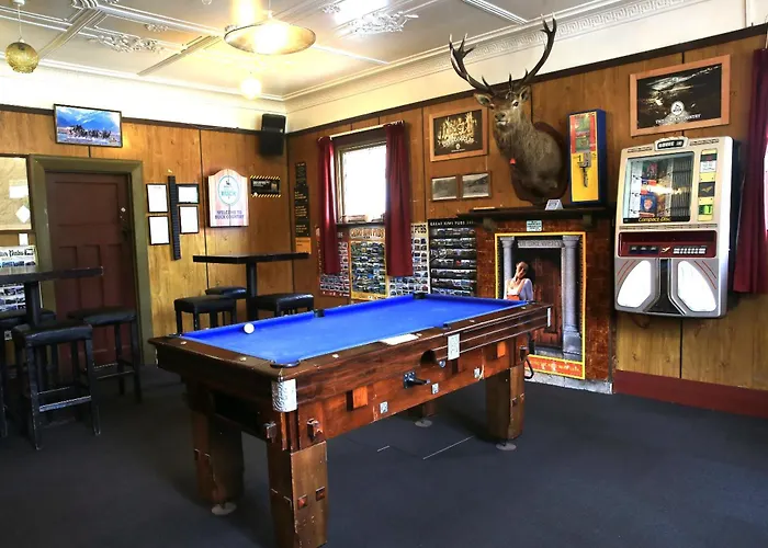 Beaumont Hotel And Holiday Park