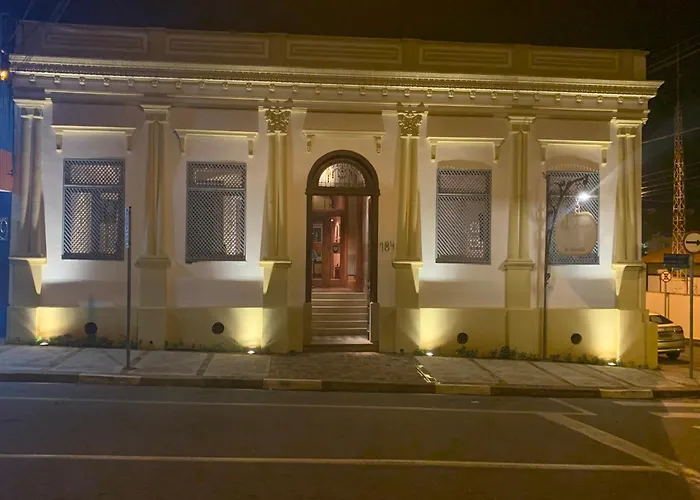Vila Bueno Residence