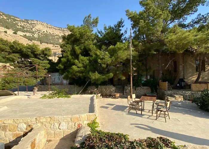 Dana Moon Hotel