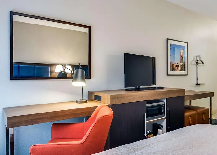 Hampton Inn Johnson City