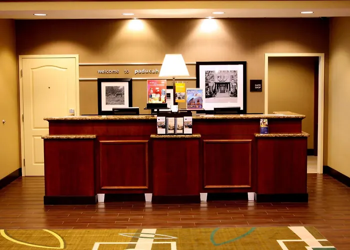 Hampton Inn & Suites Paducah