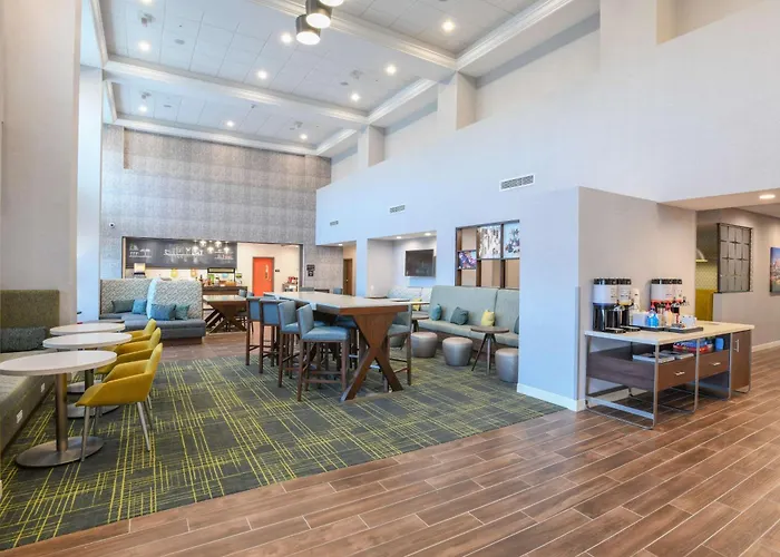 Hampton Inn & Suites Cincinnati Liberty Township