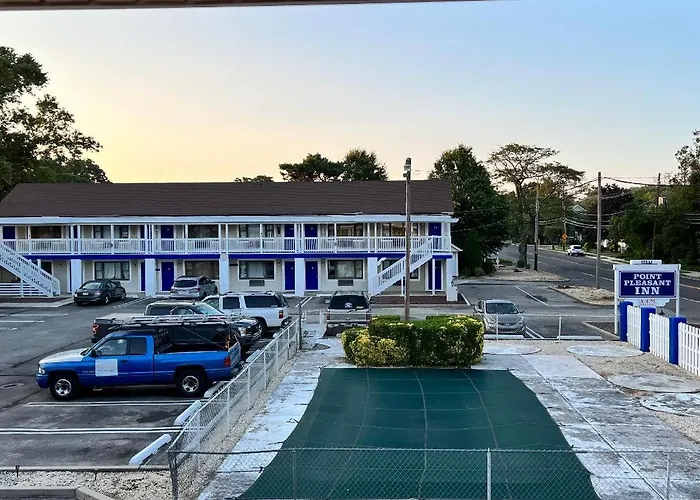 Point Pleasant Inn