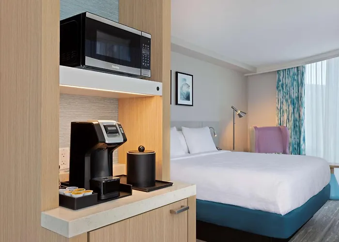 Hilton Garden Inn Boston Brookline, Ma