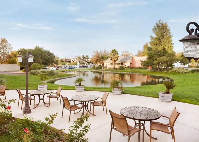 Embassy Suites By Hilton Temecula Valley Wine Country