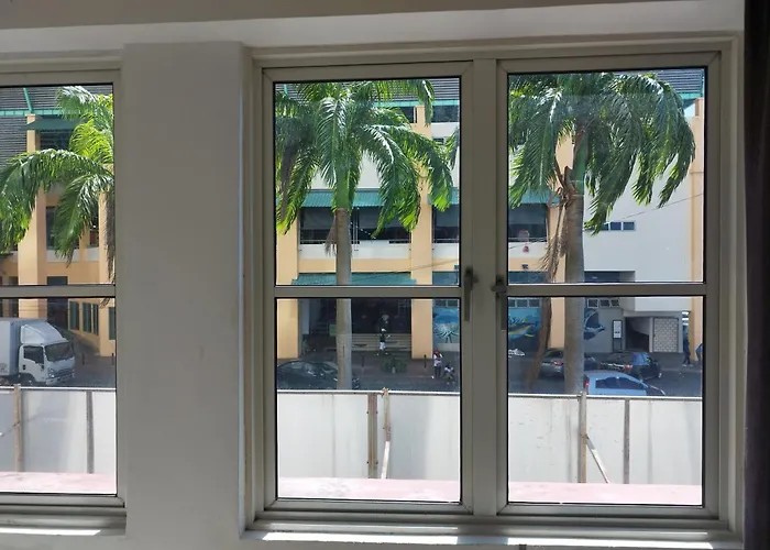 Marine Bay Hotel
