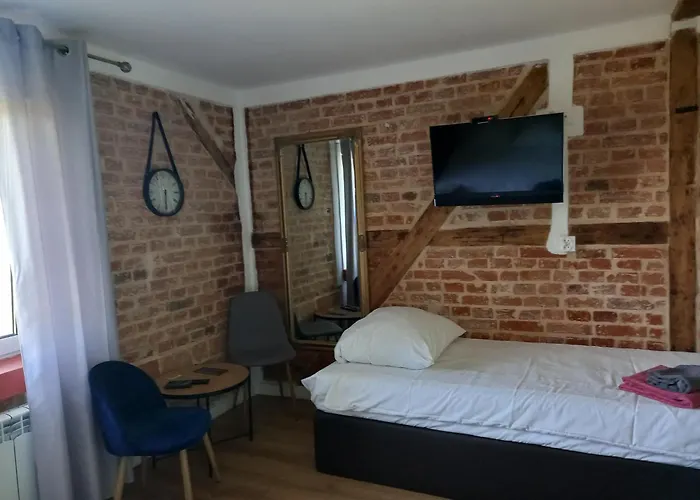 Leon'S Rooms