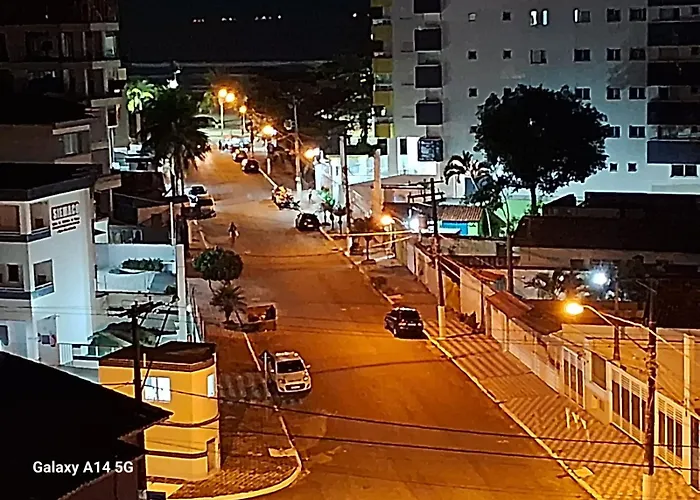 Apartamento novo vista do mar 64m2 2 dorms Wi-fi estacionamento grátis Praia Grande Mirim
