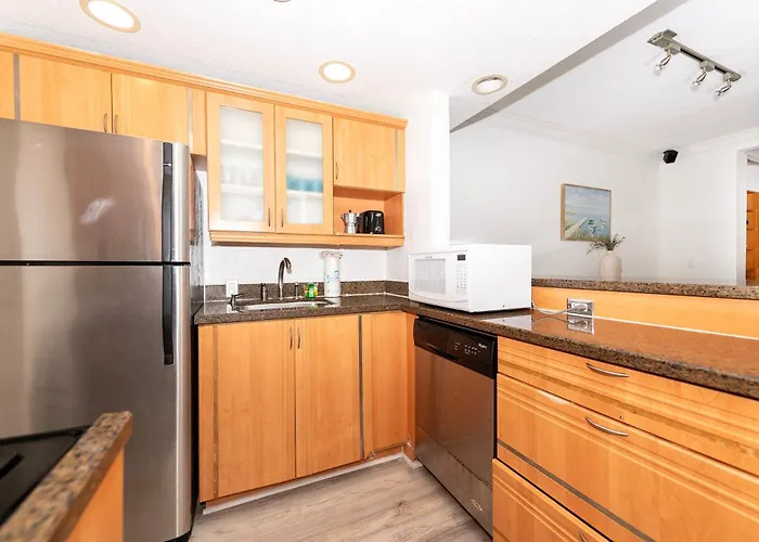 Sofi Beach Apartments