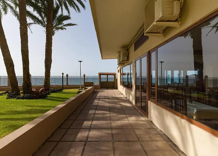 Renovado Apartamento 1º Linea De Mar
