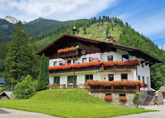 Hotel garni Landhaus Bürtlmair