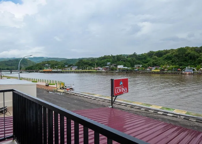 RedDoorz Plus At Lovina Inn Tonrangeng River Side