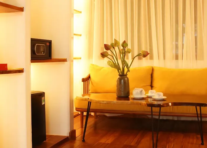 Duc Vuong Saigon Hotel - Bui Vien
