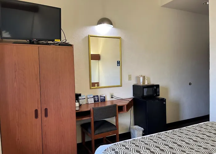 Microtel Inn And Suites By Wyndham - Lady Lake/ The Villages