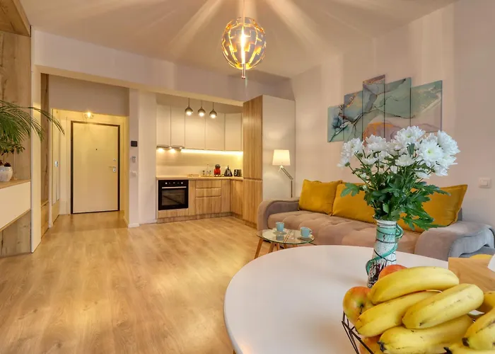 Inspiration Station - My Joyful, Cosy&Inviting Apt - Smart Thermostat - Private Parking - Ior Park - Long Term Price Cuts