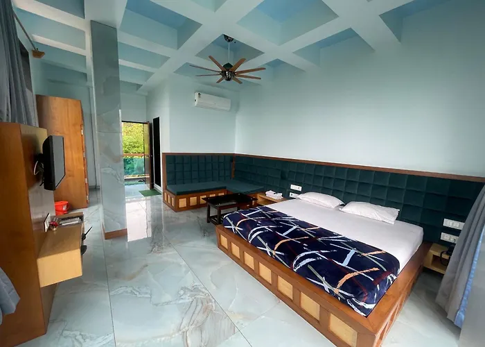 Hotel Saptarang Residency Panhala
