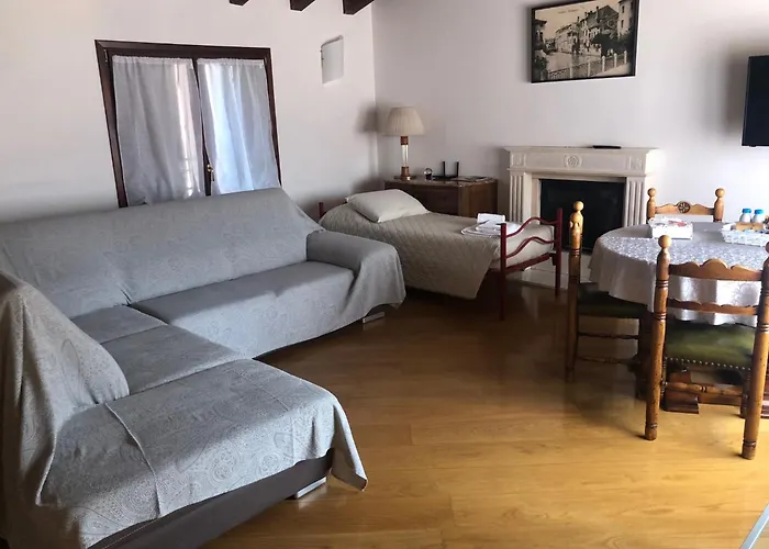 Villa Trevisi - Apartment-Free Parking-Electric Car Station