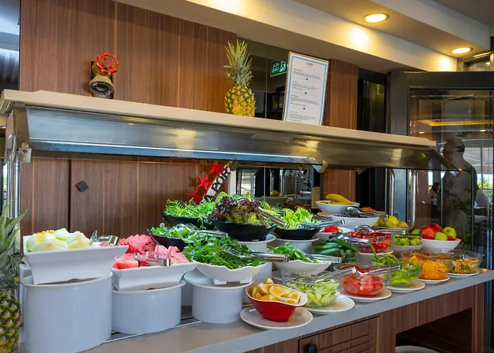 Numa Port Hotel (Adults Only)