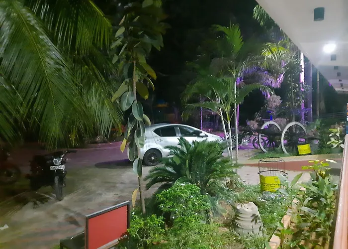 New Sunrise Hotel
