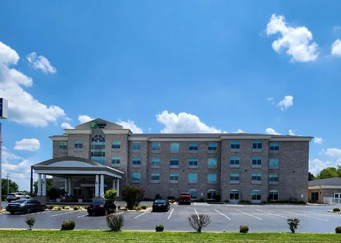 Holiday Inn Express Hotel & Suites Somerset Central By Ihg