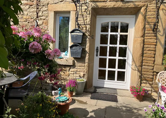 Ferienwohnung im Grünen EG mit Terrasse