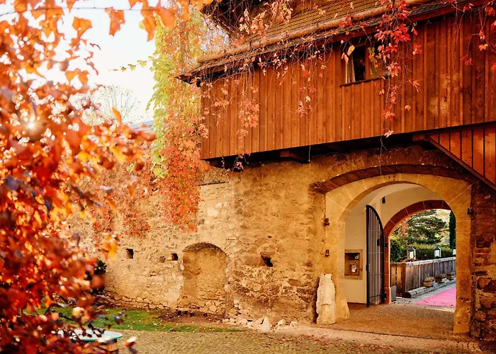 Tauroa Schloss Gabelhofen