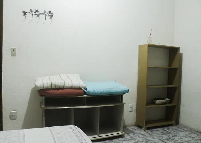 Apartamento Inteiro Central 2 Quartos e Kitnet Inteira 01 quarto