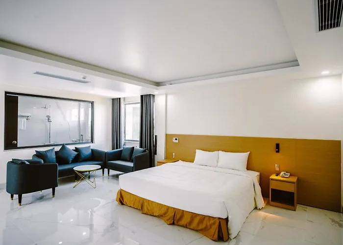 Sunrise Hotel Ha Tien