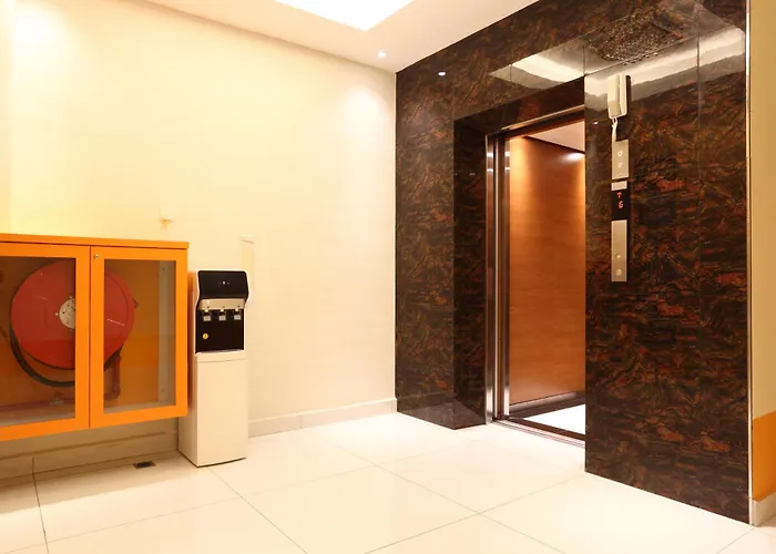 Yee Hotel Permas Jaya