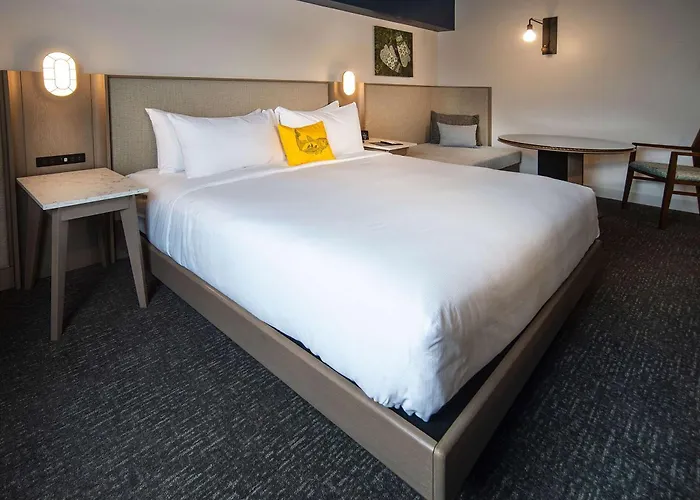 Doubletree By Hilton St. John'S Harbourview