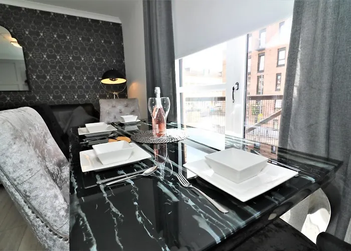 2 Bedroom Apartment At Secc Hydro Free Parking
