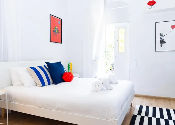 Mamilla View- Suites & Apt Hotel