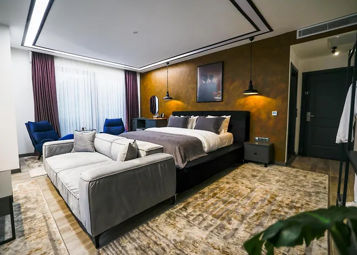 Cathan Art Hotel