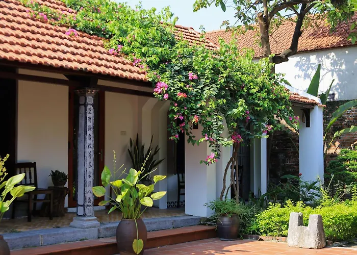 Tam Coc Thoms House