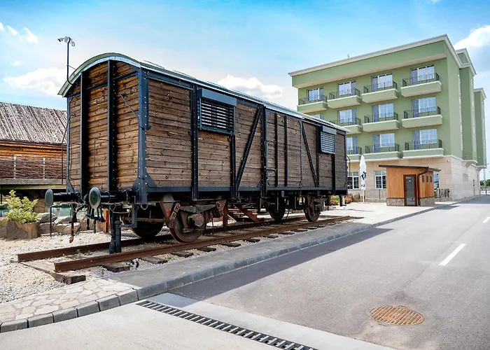 Glamping Alliance Hotel