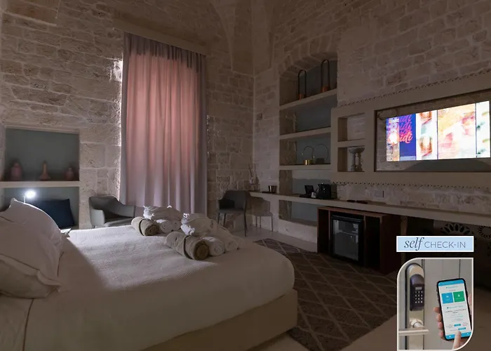 Vico Bianco Raro Smart Rooms Collection