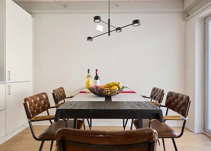 COZY SCHWABACH # frisch renoviertes Fachwerk # 100qm # Modern # Balkon # Netflix