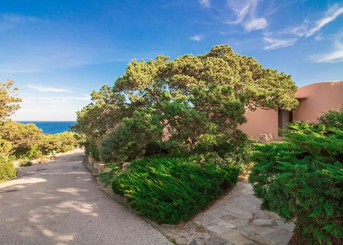 Guesthost - Cala Flores Gem - Sea View Lovely Apartment