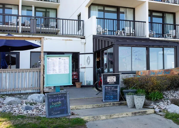 Capes Hotel