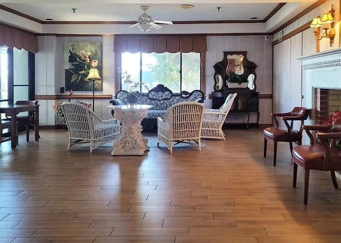 Capes Hotel
