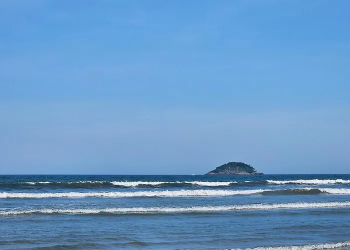 Flat na Riviera de São Lourenço com serviço de hotelaria