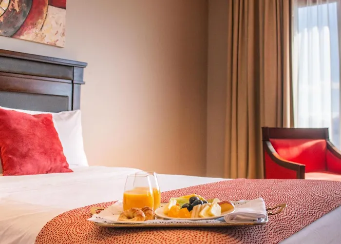 Alma Del Lago Suites&Spa