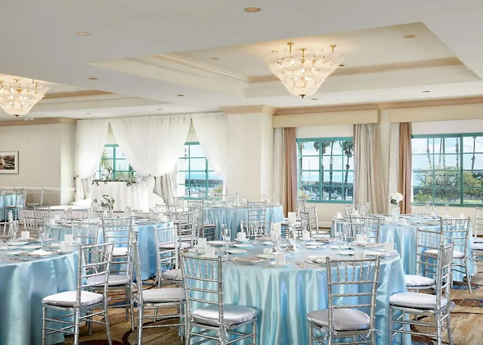 Doubletree By Hilton San Pedro