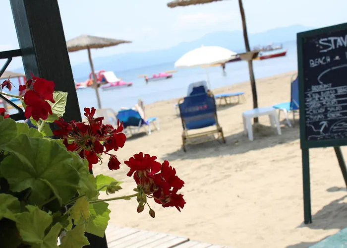 Stavros On The Beach Studios And Apartments