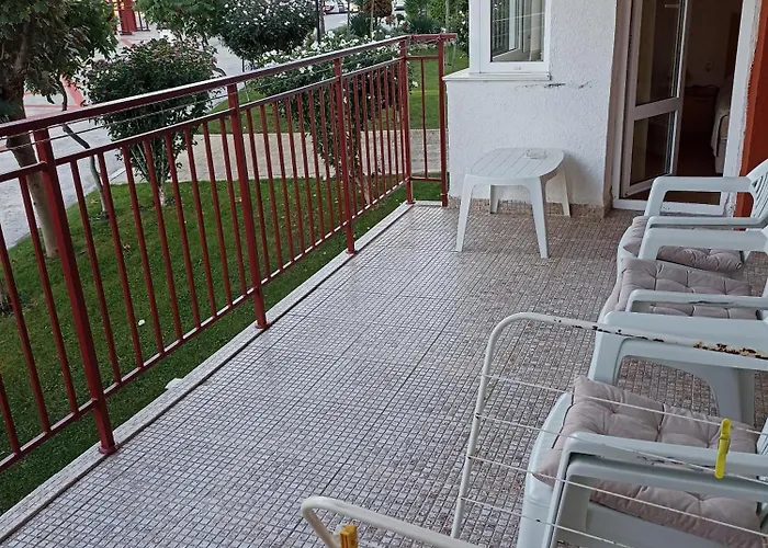 Magical Apartment In Marina View Fort Beach