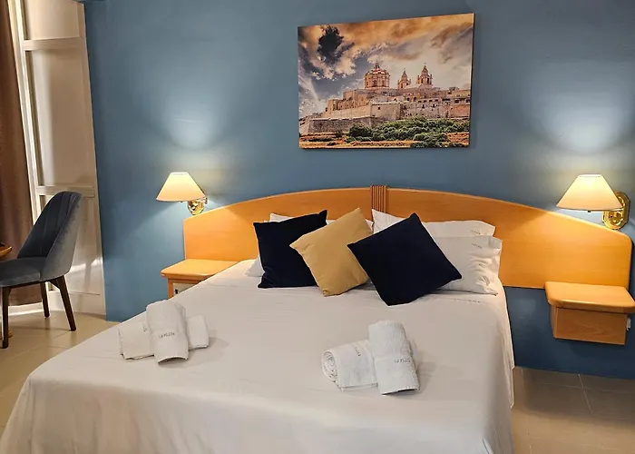 La Playa Hotel