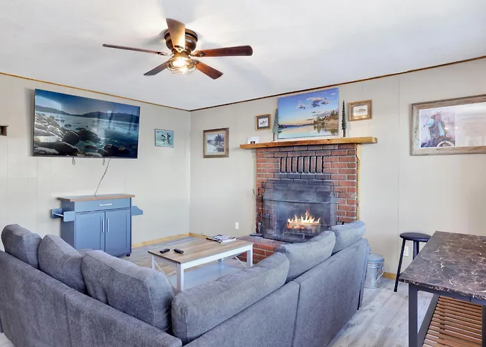 Lakefront Family Cabin By Big Bear Vacations