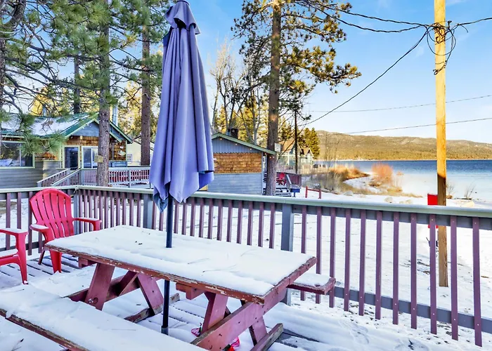 Lakeside Family Cabin By Big Bear Vacations